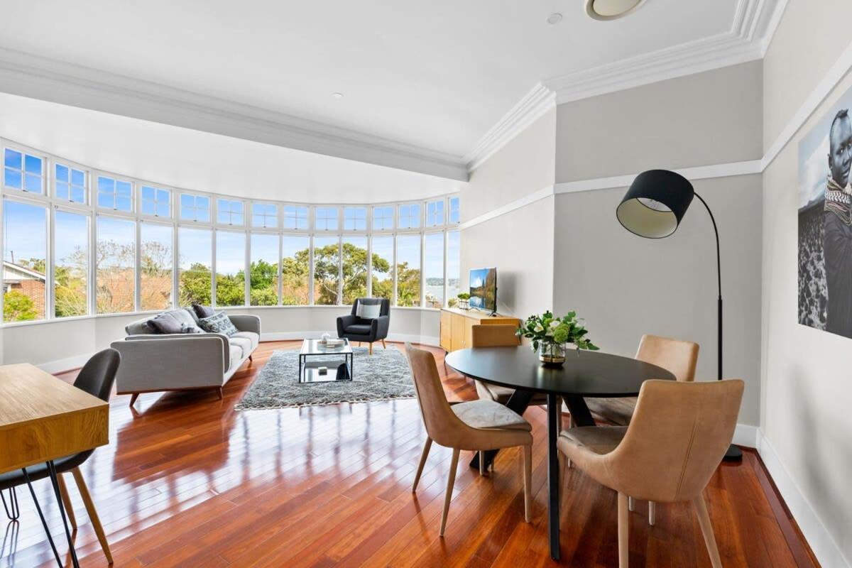 Huge Harbour View Apartment In Historic Home Sydney Esterno foto